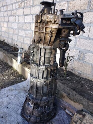 Sükan hissəsi: Mitsubishi l200 2018 ci il. suretler qutusu razdatka ile,real — 4