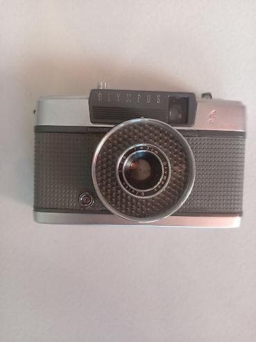 Olympus Yaponiya istehsalı olan retro fotoaparat. İşlər vəziyyətdə — 4