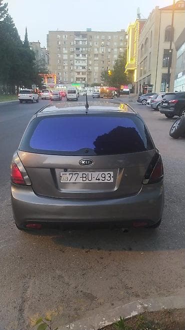 tofas satilir: Kia Rio: 1.5 l | 2010 il Hetçbek — 6