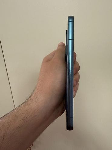 iphone 4 s: Samsung Galaxy S22, 128 GB, rəng - Yaşıl, Barmaq izi, Face ID — 5