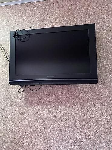 televizor 82: Televizor Panasonic LED ekran 32" — 1