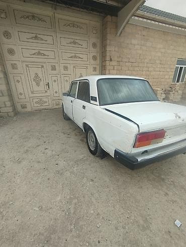 uaz 469 satilir: VAZ (LADA) 2107: 1.6 l | 2003 il 52833 km Sedan — 4