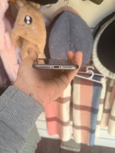 ıphone 11: IPhone 11, 64 GB, Qara, Face ID — 2