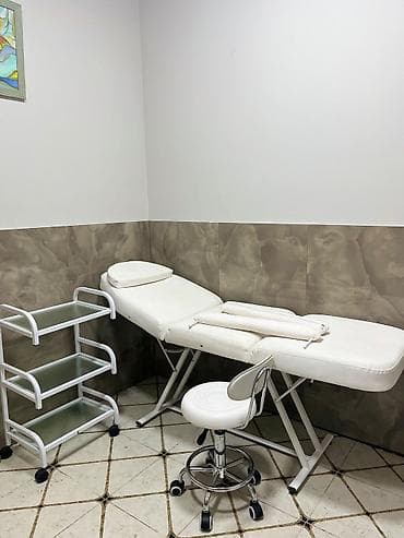Peşəkar kosmetologiya/massaj üçün dəst – tənzimlənən çarpayı, ustanın