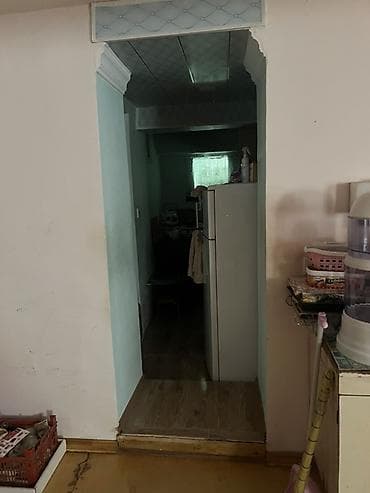 obyekt icaresi: Yerləşmə: Şəfi Sücinskin küç., 21 (küçə nişanı fotoda görünür) — 6