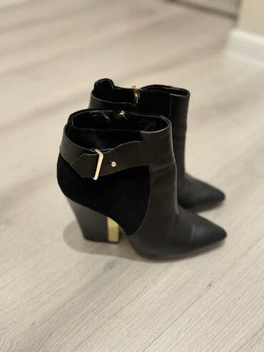 brend qadin ayaqqabilari: Ölçü: 37, rəng - Qara, İşlənmiş — 1