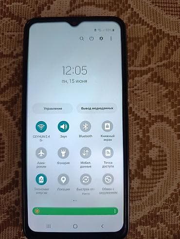 gun eyneyi: Samsung galaxy A12 satılır qiymäti 350 manata aşaĝı yeri var täcili — 3