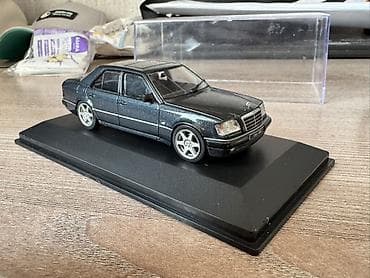 cd disk: Solido Mercedes‑Benz E60 AMG (W124 E500 bazasında) die‑cast maketi - — 1