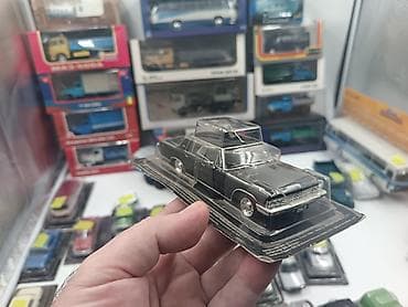 CD, DVD disklər və kassetlər: Hər vaxtiniz xeyr olsun. Deagostini firmasinin istehsali olan 1/43 — 1