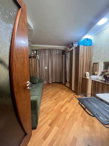 ev masazir: Bakı, 3 otaqlı, Köhnə tikili, m. Qara Qarayev, 81 kv. m — 3