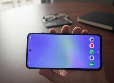 samsung galaxy a3 ekran: Samsung Galaxy A36, 256 GB, rəng - Bej, Sensor, Barmaq izi, İki sim kartlı — 3