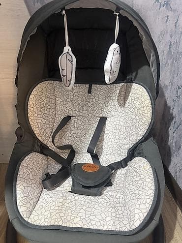 Uşaq nennisi satılır, yenidir, hec bir problemi yoxdur, vaxt ve musiqi