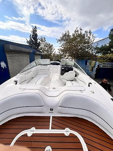 yamaha su motoru: Yamaha SR210 qayıq – sürətli gəzinti və su idmanı üçün ideal bowrider — 5