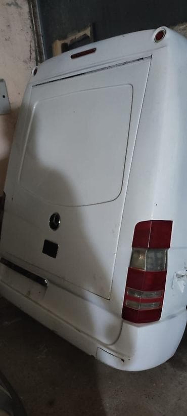 mercedes kapotu: Mercedes-Benz Sprinter arxa hissə – tam kuzov modulu - Model — 6