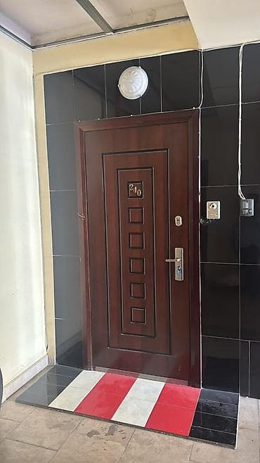 Seyf qapi satilir 150azn olcu bilinmir deqiq unvan statiska lalafo.az -da Seyf qapi satilir 150azn olcu bilinmir deqiq unvan statiska