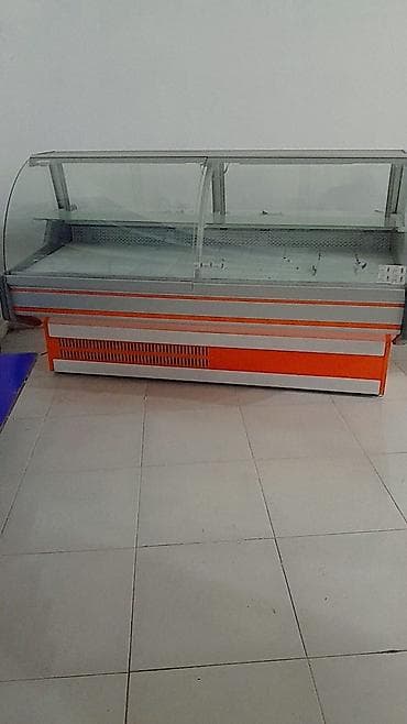 Endirim‼️Ulvi firmasina mexsus vitrin soyuducu 400 Azn. Ideal