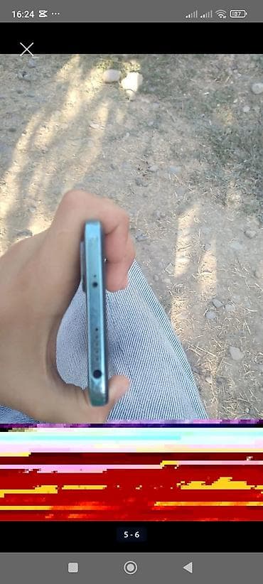 ayfon 7 ekran: Xiaomi Redmi smartfon - Korpus: mavi rəngli, düz kənarlı dizayn. - — 4