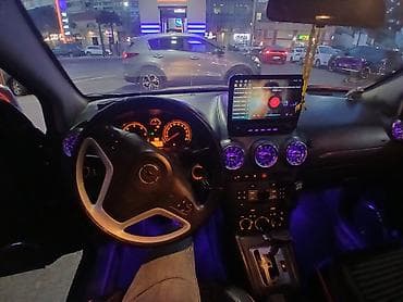 opel antara: Opel Antara SUV - Kuzov: Qara rəng, ön xrom radiator barmaqlığı — 8