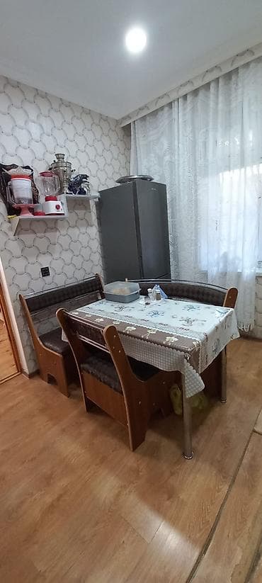 xankendinde satilan evler: Binə 3 otaqlı, 80 kv. m, Kredit yoxdur, Orta təmir — 3