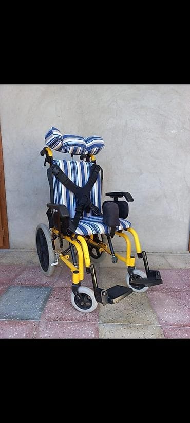 əlil arabasi: Uşaq üçün xüsusi ehtiyaclara uyğun əlil arabası - Rəng: sarı çərçivə — 1