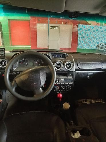 Saipa: Saipa : 1.3 l | 2013 il 357 km Universal — 2