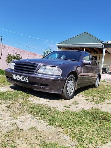 tap az range rover: Mercedes-Benz C 280: 2.8 l | 1995 il Sedan — 3
