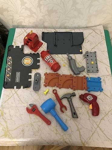 Alət dəstləri: Uşaq üçün plastik konstruksiya və alətlər dəsti Məzmun: - Oyuncaq — 3