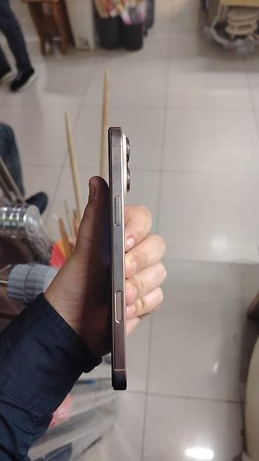 IPhone 16 Pro Max, 256 GB, Matte Gold