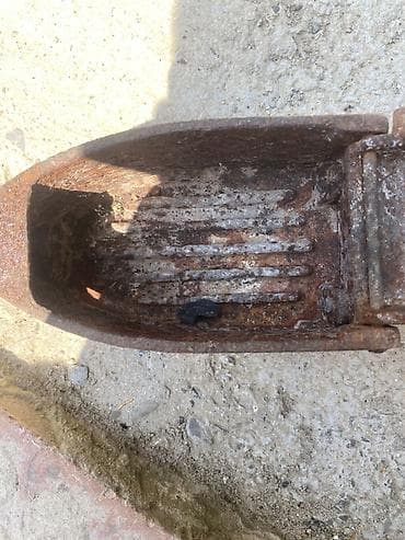 qedimi komod: Kömürlü qədim ütü - Material: tökmə dəmir korpus, taxta tutacaq - — 6