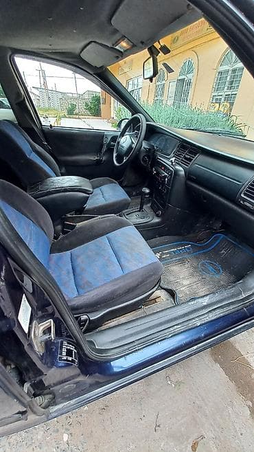 opel astra 1998: Opel Vectra: 2 l | 1998 il 145000 km Universal — 10
