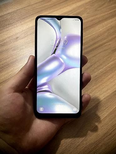 Техника и электроника: Samsung Galaxy A12, 64 ГБ, цвет - Черный, Две SIM карты — 1