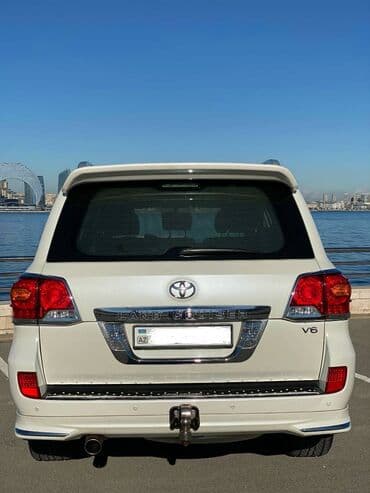şlanqların satışı: Toyota Land Cruiser: 4 l | 2011 il Ofrouder/SUV — 8