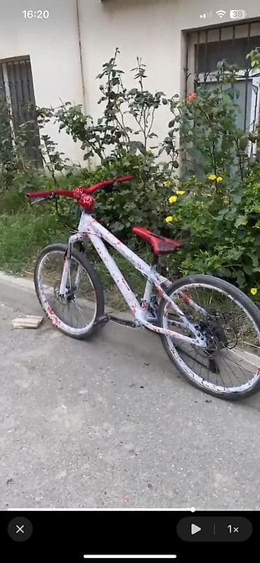 обмен на велосипед 29: Şəhər və yüngül off-road üçün yığılmış tək sürətli velosiped. - — 1