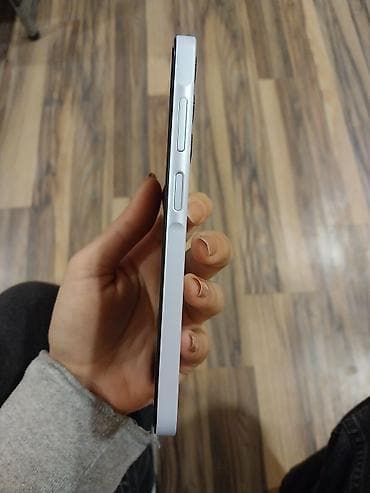 Бытовая техника: Telefon tam ideal vəziyyətdədir. heçbir nə cızıq nə ləkə yoxdur — 2