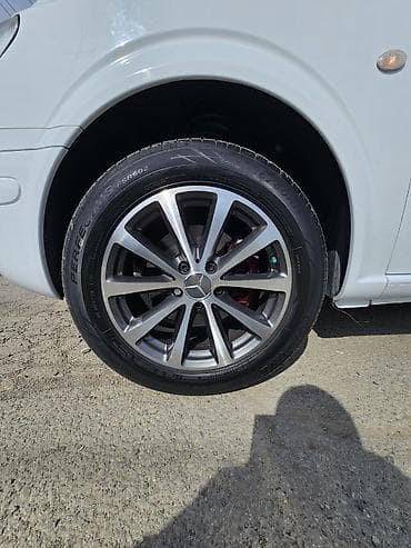 ford tranzit 2007: Mercedes-Benz Vito: 2.2 l | 2009 il Mikroavtobus — 10