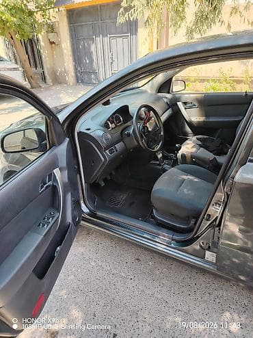 mazda 2: Chevrolet Nexia: 1.6 l | 2021 il 55000 km Sedan — 9
