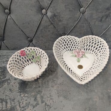 saxlama gabi: Qədimi Bavaria keramika el işi konfet qabı
balaca 50 böyük 70 — 1