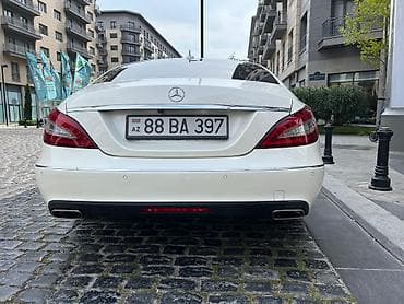 s class: Mercedes-Benz CLS-Class: 2.2 l | 2017 il Kupe — 4