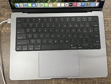 ipad 11 pro m1: Apple MacBook Pro M3 noutbuku, space gray rəngdə, orijinal qutusu və — 3