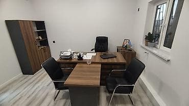 kunc masası: Yeni, Müdir üçün, Künc masa — 1