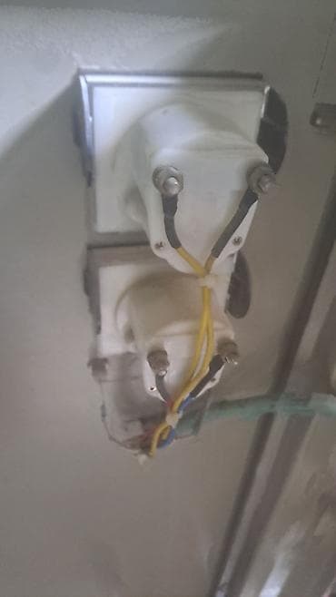 elektirik misar: Ikinci el 30kva nol fazagiriş 150v, çixiş 220v, heyet evinde — 4