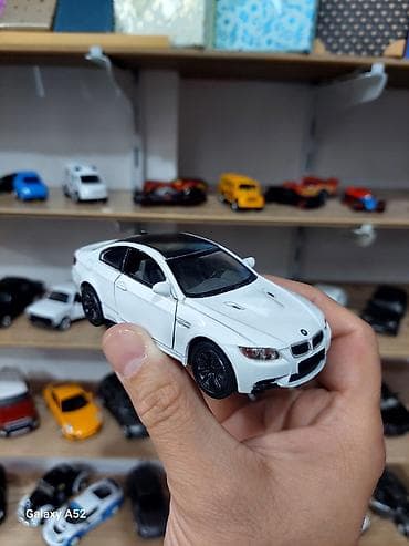 Kinsmart 2009 BMW M3 Coupe die-cast model maşın - Miqyas: 1:36