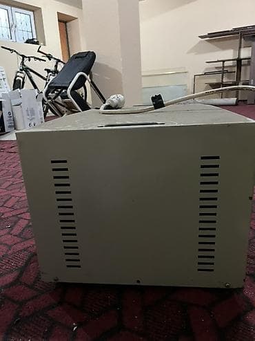 12 volt 220: İşlənmiş, Ev üçün, 1 faza, Gərginliy stabilizatoru, 220 V — 3