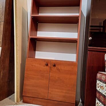 quxna şkafı: Ofis dolabi YENIDIR. Hundurluk 150 sm Eni 70 sm Derinlik 30 sm — 1