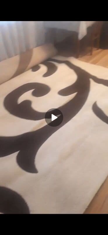 ağ xalça: Xalça Kredit yoxdur — 1