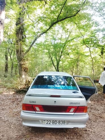 diski barter: Gümüşü rəngli Lada Samara model avtomobil təklif olunur. Bu avtomobil — 3