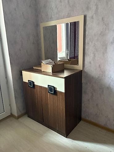 Yataq otağı üçün şkaf və tumba dəsti - Üç qapılı paltar şkafı: iki — 6