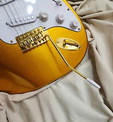 gitara simləri: Custom Gold Stratocaster Guitar Şəxsi sifarişimlə hazırlanmış xüsusi — 4