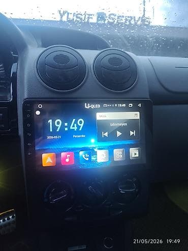 vivo telefon: Monitor, Cihaz paneli, Android OS — 1