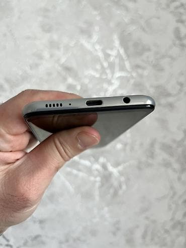 samsung z flip 4 ikinci el: Samsung 32 GB, rəng - Ağ, Barmaq izi — 8